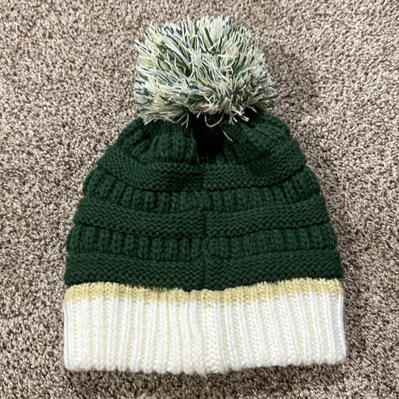 C.C beanie - Picture 2 of 2